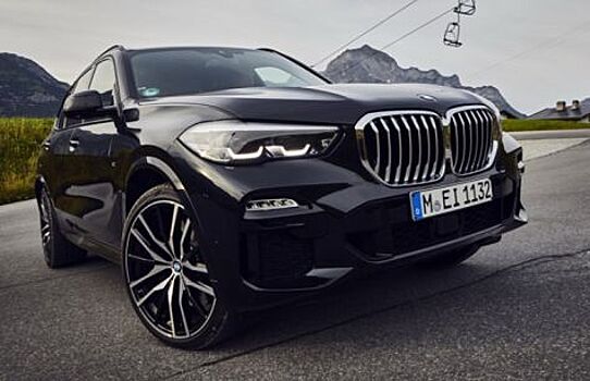 BMW показала гибридный X5 xDrive45e