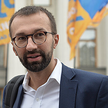 Персонаж "Украинагейта" Лещенко. Бывший журналист, американский грантоед, «враг Трампа»