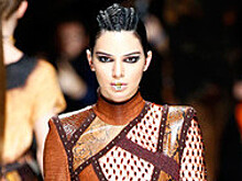 Без Кардашьянов: почему фаворитов дизайнера не было на показе Balmain
