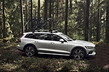 Volvo V60 Cross Country добрался до РФ с одним мотором