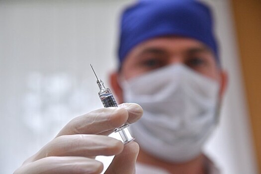 Вакцинацию от гриппа могут сделать обязательной для госслужащих и полиции