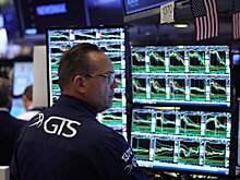 Песков: мировую экономику лихорадит после введенных Трампом пошлин