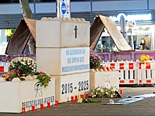 В Берлине установили и тут же снесли мемориал жертвам нелегальной миграции