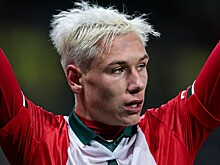 «Локомотив» объявил о продлении контракта с Батраковым
