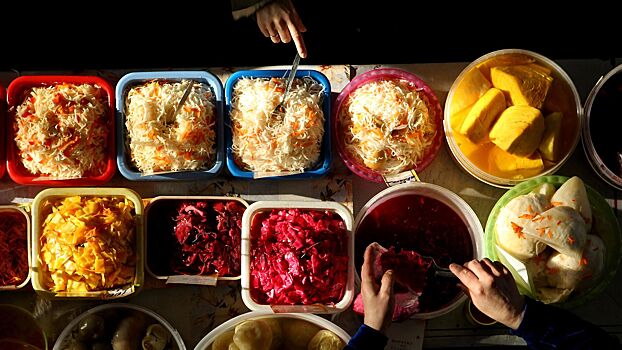 Врач перечислил продукты, способные замедлить старение