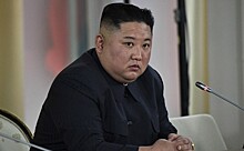 Ким Чен Ын посетил оружейный завод и опробовал новую винтовку