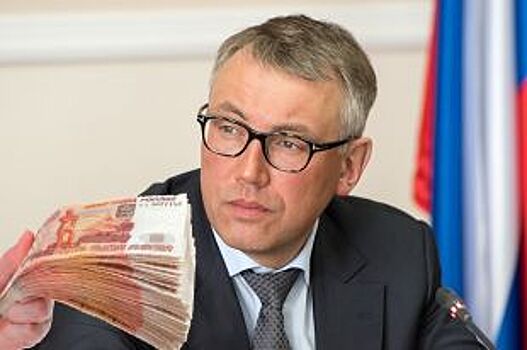 Опять двойка: губернатор НАО Игорь Кошин запутался в размере своей зарплаты