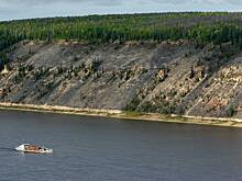 Очевидец описал момент столкновения двух танкеров на реке Лене