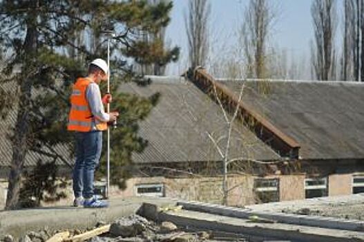 В Омске назвали сроки ремонта второй части улицы Ленина