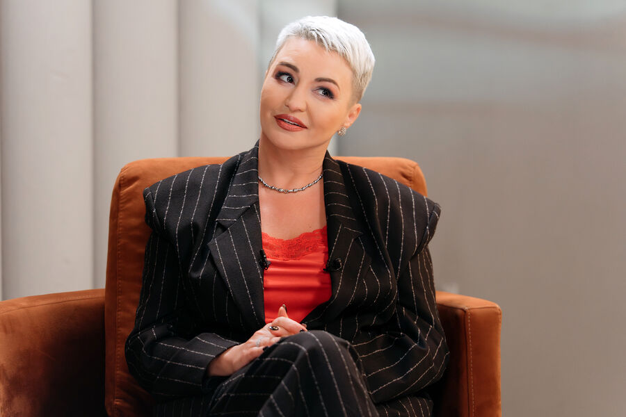 Катя Лель о будущей встрече с инопланетянами: Нас подготавливают