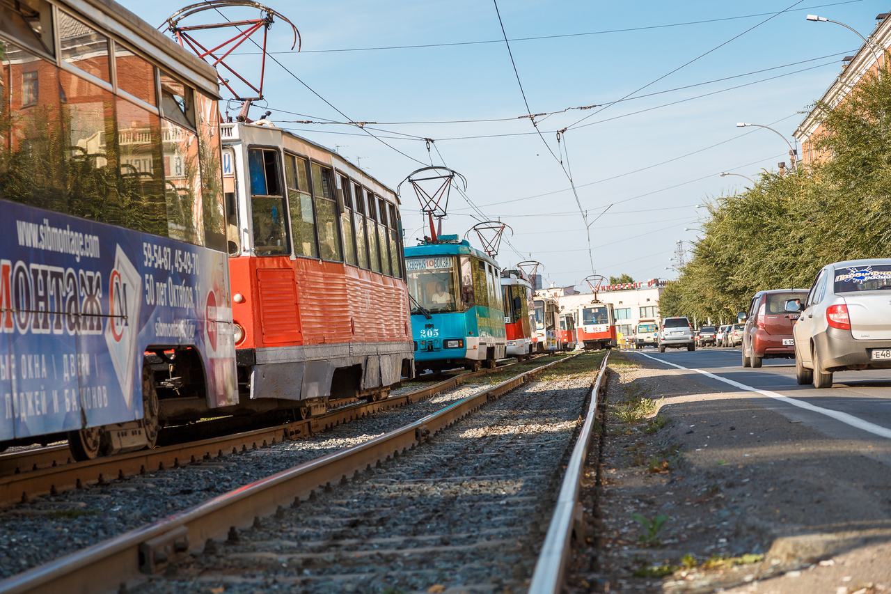 Власти установили Кемерову лимит в 5 млрд рублей на модернизацию рельсов трамвая № 10