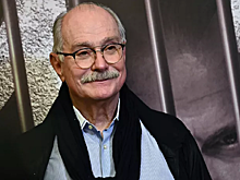 Михалков высказался против оживления умерших актеров с помощью ИИ