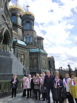 Ветераны района Кунцево посетили духовный символ России – Главный храм Вооруженных Сил