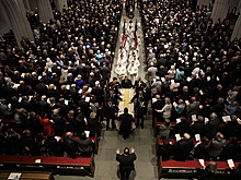 На церемонию прощания с Барбарой Буш пришли четыре экс-президента США и Меланья Трамп