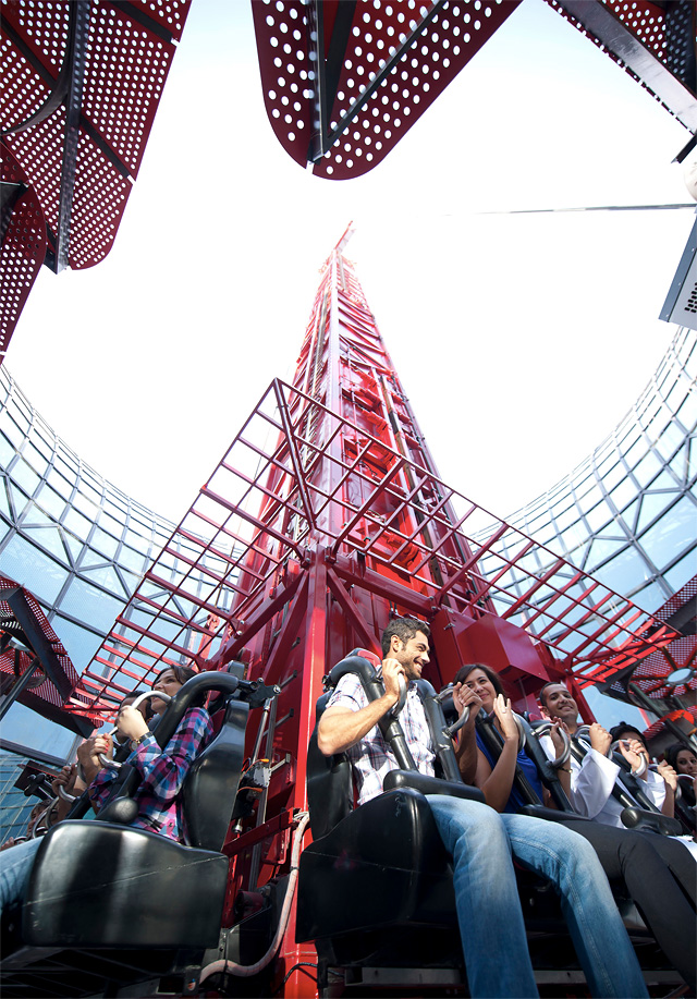 Развлекательный парк Ferrari World, Абу-Даби, ОАЭ, Ближний Восток