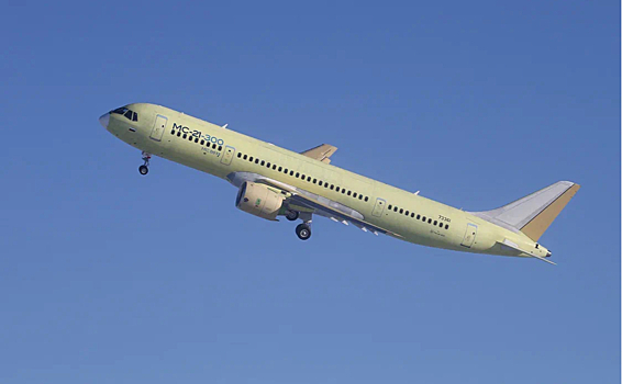 Первый полет импортозамещенного самолета МС-21 планируется до конца года