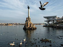 Со дна моря в Севастополе подняли торпедный катер времён Великой Отечественной войны