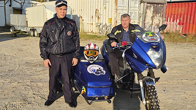 Ноябрьские автоинспекторы почтили память погибших мотоциклистов