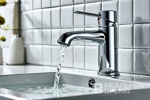 В Казани в связи с аварией на водопроводе отключат воду 45 многоквартирным домам