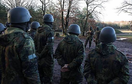 На Украине предложили отправить бригады ВСУ на границу США с Мексикой
