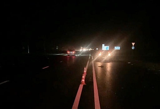 Пешеход погиб после наезда иномарки на трассе в Володарском районе