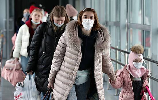 Власти разъяснили, кому нужно сдать анализы на коронавирус