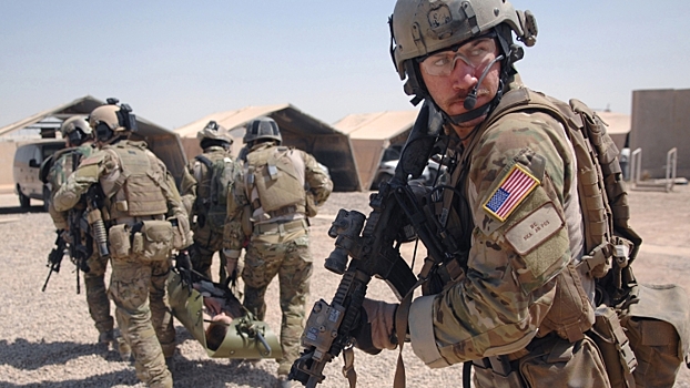 СМИ: Пентагон может уволить из ВС тысячи солдат и офицеров, непригодных к развертыванию