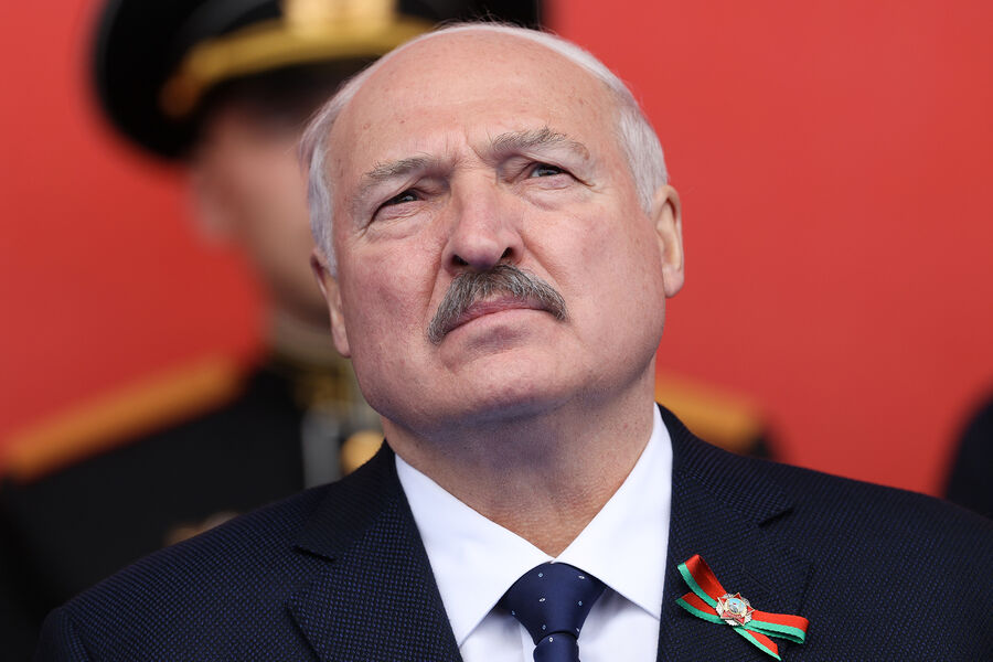 Опрос показал, кому из лидеров стран СНГ россияне доверяют больше всего