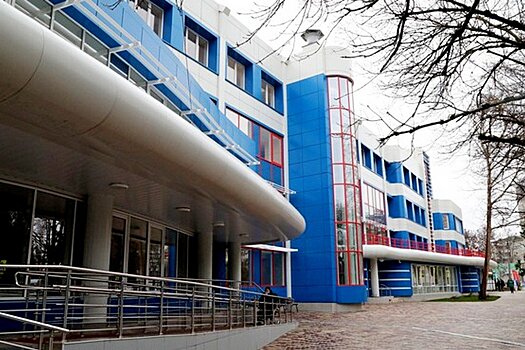 В Симферополе открыли реконструированный комплекс "Крым-СПОРТ"