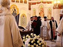 В Волгограде простились со строителем Александро-Невского собора