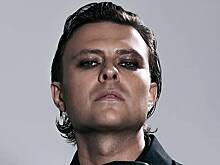 Прохор Шаляпин снялся с ярким макияжем