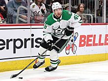 Защитник «Далласа» Илья Любушкин получил травму и не смог продолжить матч с «Сент-Луисом»