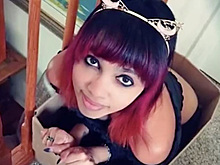 Женщина решила стать кошкой и нашла себе хозяина