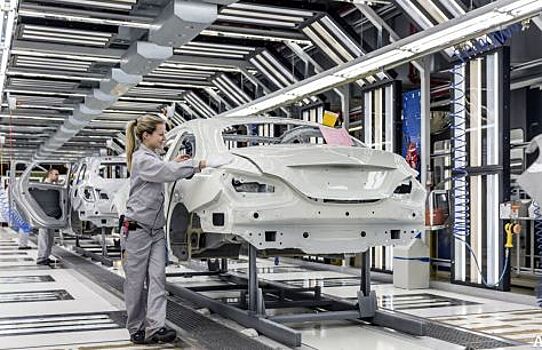 Mercedes может закрыть завод в Алабаме из-за нехватки запчастей