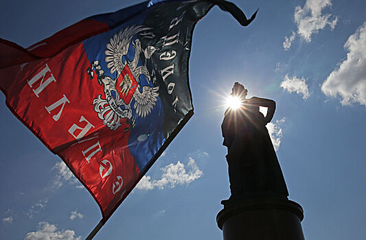 В ДНР похитили иностранку из-за российского флага