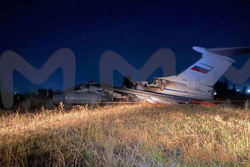 Mash: транспортный самолет Ил-76 из России загорелся в аэропорту в Таджикистане