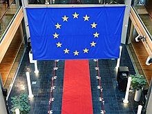 ЕС не отступит перед угрозой терроризма, заявил глава Европарламента