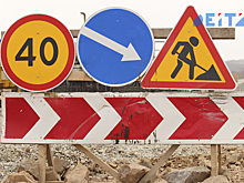 Приморские дороги «ремонтируют» грязью: видео