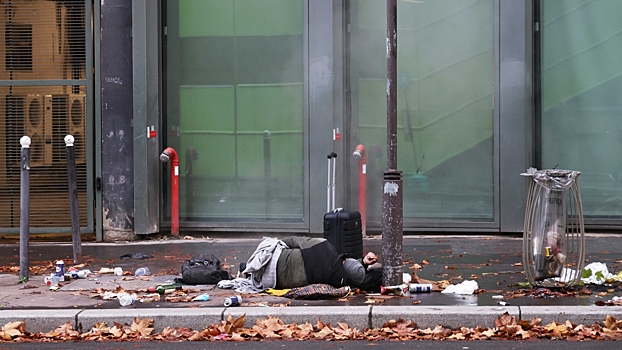 Названы сроки решения проблемы бедности в мире