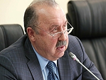 Необходимо менять эмоциональный настрой сборной России по футболу, считает Газзаев