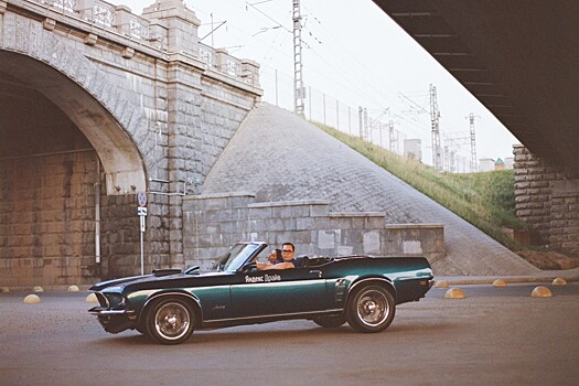 В каршеринге «Яндекса» появились два Ford Mustang