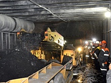 Тулеев выставляет угольную отрасль вне Кузбасса в черных тонах