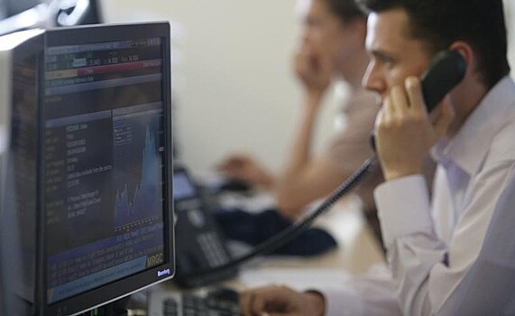 Фондовые торги в РФ закрылись разнонаправленно