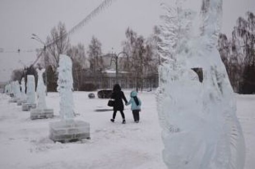 Двухметровые скульптуры изо льда появятся в центре Барнаула