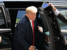 Трамп на лимузине «Зверь» открыл гонки NASCAR