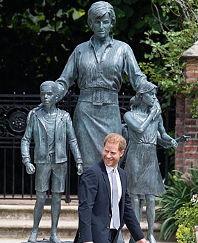 Принца Гарри считают предателем своей матери