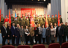 Около четырехсот юнармейцев приняло участие в открытии месячника оборонно-массовой работы в Ростове-на-Дону