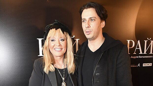 Пугачева с Галкиным и Орбакайте посетили концерт певца-русофоба Бусулиса