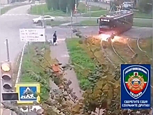 В Казани на ходу загорелся трамвай с пассажирами