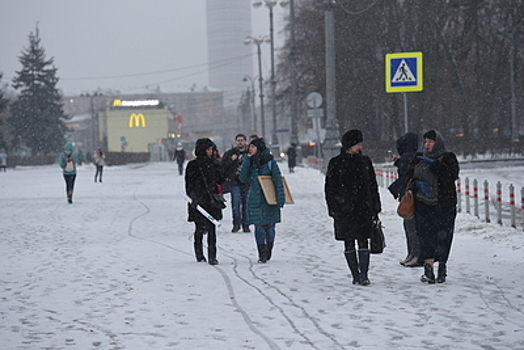 Снегопад в Москве постепенно прекращается